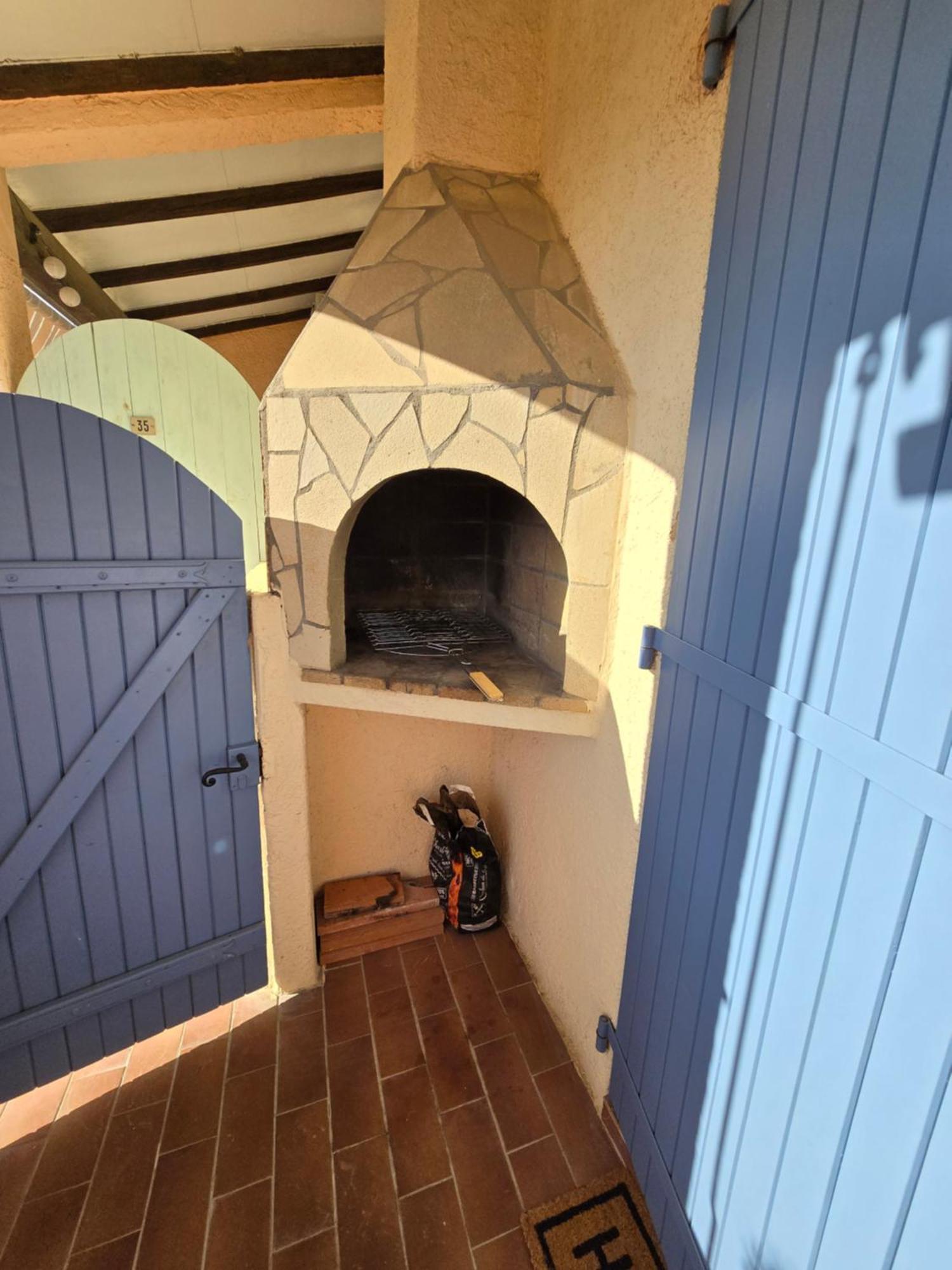Appartement Duplex Proche De La Mer サン・シプリアン エクステリア 写真
